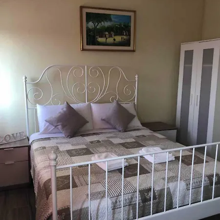 Nice House البندقية